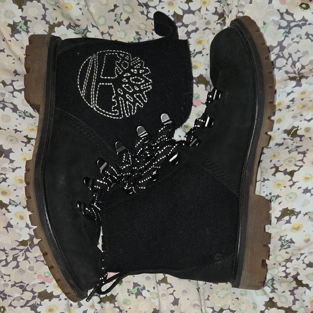 Timberland 6 Inch Embroidered Suede Wool Winter Casual Boots